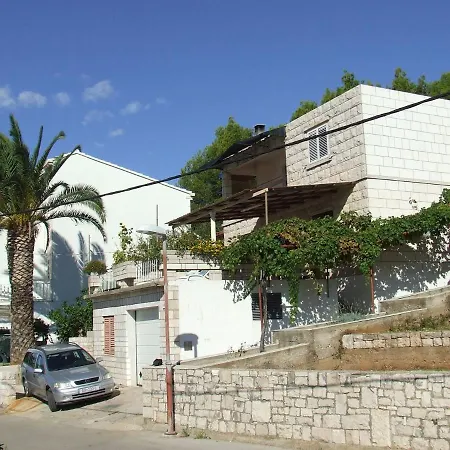Relax - 50 M From Sea *